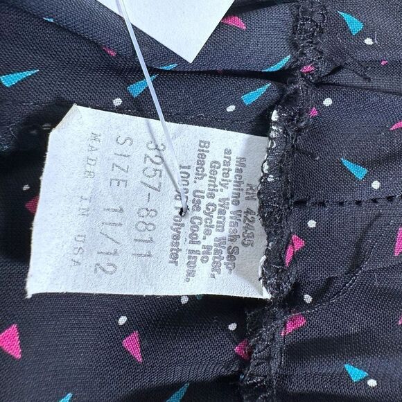 Vintage 80’s Geometric Print Maxi Skirt Size 11/12 - Picture 2 of 6